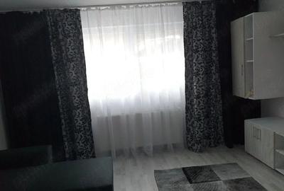 Apartament cu 2 camere decomandat, mobilat în Ozana