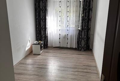 Apartament 3 camere in zona Fortuna-Vlaicu - 1