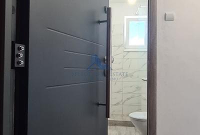 Apartament 2 camere \ Total Renovat \ Tarnaveni - Mures - 12