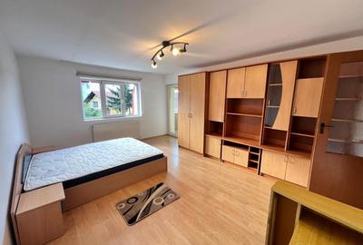 Apartament cu 2 camere decomandat, mobilat în Zorilor