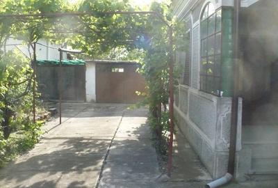 De vânzare casă familială cu grădină și potential de dezvoltare/parcelare - 2