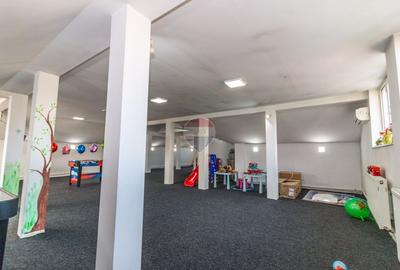 Vila 336 mp 7 camere - locuință, grădiniță, clinică - Drumul Taberei - 31