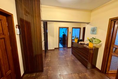 Apartament Premium 3 Camere | 81 mp | Bloc 1990 | Etaj 6/8 | Podu Roș – Vizavi de ANAF - 11