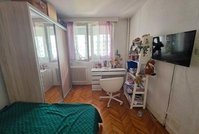 Dristor, 5 minute metrou, pe Complexului, 2 grupuri sanitare, farmacia Tei - 4