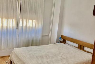 Apartament cu 2 camere semidecomandat, mobilat în Brâncoveanu