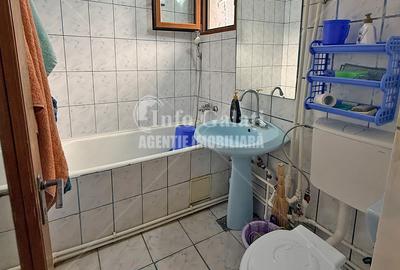 | Apartament cu 2 camere decomandat | Micro 39 B | Etaj 3 | - 4