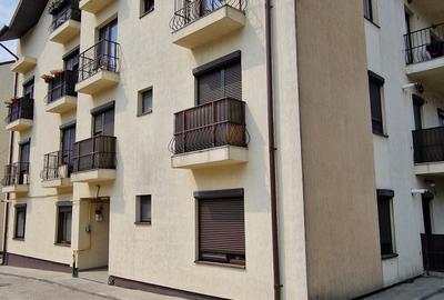 Apartament cu 2 camere decomandat în Galata
