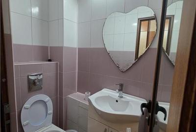 Apartament 3 camere decomandat 2 bai Nicolina - Gradinita nr. 1 - 10