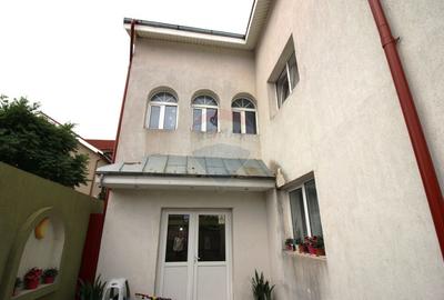 Casa de vanzare P+1+M Drumul Taberei Bucuresti - 2