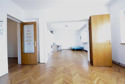 Inchiriere Apartament 4 camere Blv.DACIA Piata Spania - 3