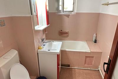 DE INCHIRIAT BUCOVINA 2 CAMERE DECOMANDATE CU CENTRALA PROPRIE ET 1 - 7