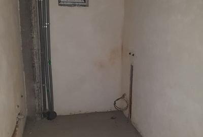 2 apartamente de 3 si 4 camere, Craiovei, semifinisate - 7