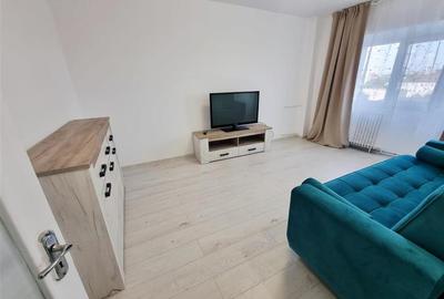 Apartament cu 3 camere decomandat-zona Facultatea de Medicina - 2