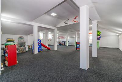 Vila 336 mp 7 camere - locuință, grădiniță, clinică - Drumul Taberei - 29