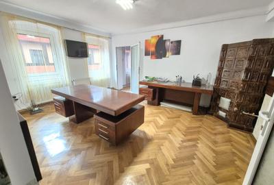 Inchiriere spatiu birouri  Ultracentral str. Castelului Brasov - 1