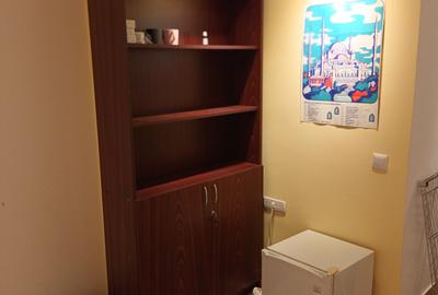Oferta spatiu cabinet/birou, zona Mânăstirea Cașin, ultraselecta, 250 e luna - 2