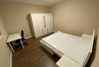 Casa de vanzare, formata din 2 apartamente, P-ta Abator - 13