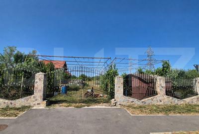 Teren Construcții extravilan de 2000 mp, în Careiului