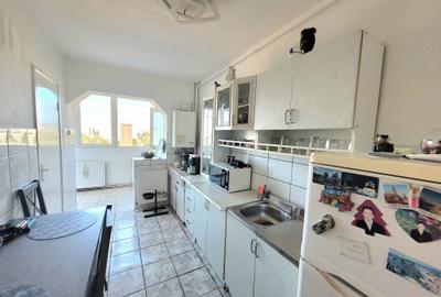 Oportunitate de investiție în cartierul Astra: Apartament luminos cu 3 camere - 6