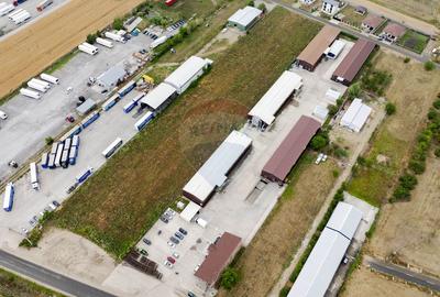 Proprietate industrială 5 hale, teren 21,105 mp, Santion, - 21