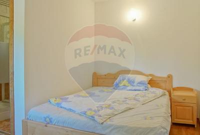 Casă de vacanță cu 9 camere de vânzare Moieciu de Jos - 9