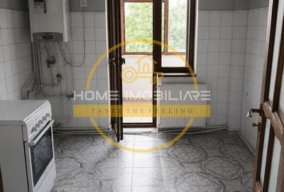 Etaj 1 Apartament 2 Camere Decomandat 59 MP Bloc 1986 Nicolina-Rond Vechi - 6
