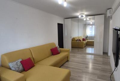 Apartament cu 2 camere semidecomandat, mobilat în Barbu Văcărescu