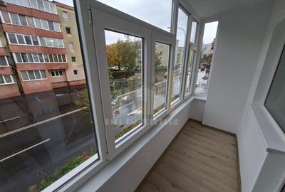Apartament 2 camere decomandat Tractorul Brasov - 9