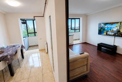 Apartament cu 2 camere circular, mobilat în Central