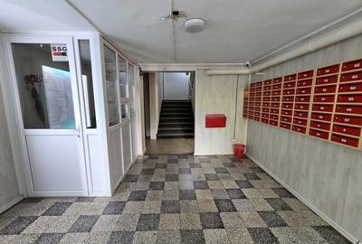Garsoniera de vanzare, et 8, posibilitate preluare chirias. - 13