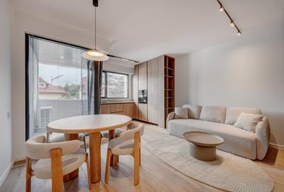Apartament cu 2 camere semidecomandat în Timpuri Noi