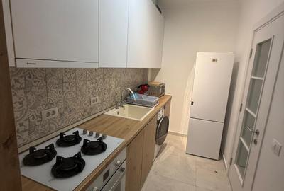 Mamaia -- Apartament nou, cu  loc de parcare - 12