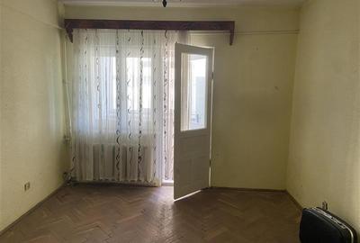 Apartament 3 camere , zona centrala -Sala Polivalenta, 80 mp , liber - 4
