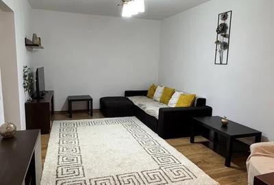 Apartament cu 2 camere decomandat în Titan