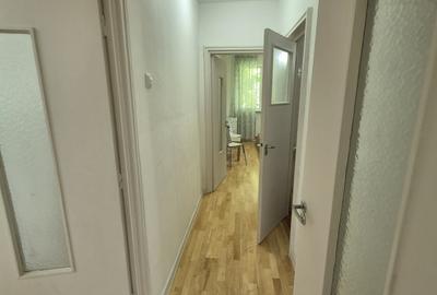 3 camere renovat, mobilat , balcon, str.Londra, loc parcare inclus - 8