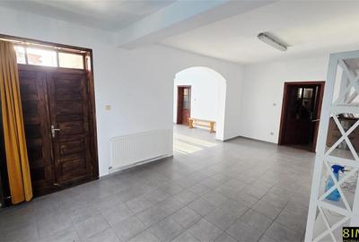 Spatiu nou de inchiriat, Burdujeni, Torino, 100 mp si terasa 50 mp - 2