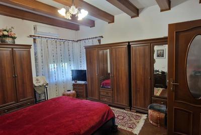 Eforie Sud, vila P+1, la 350 metri de mare. - 5