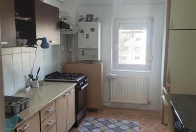 Apartament 3 camere decomandat zona Nord - 14