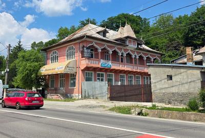 De vanzare spatiu comercial - COMARNIC la DN1 - 2