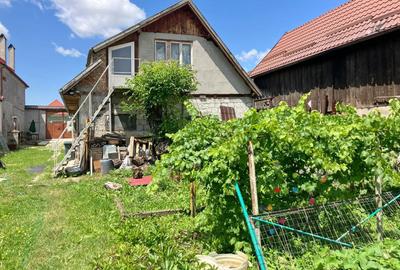 Casă individuală cu 4 camere în Turcheș