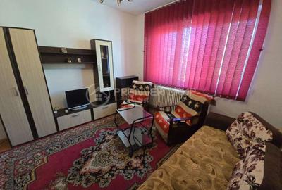 Apartament 2 camere 50mp, Baza 3, decomandat, centrala, mobila - 4