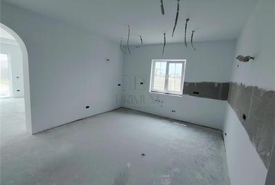 DUPLEX SPATIOS - APROAPE DE PUNCTELE DE INTERES - PERSONALIZARE INTERIOARA - 4