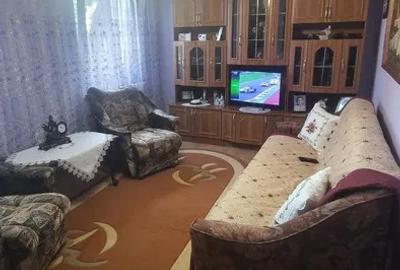 Apartament cu 2 camere decomandat, zona Mircea cel Batran - 1