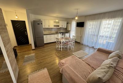 Apartament cu 2 camere semidecomandat, mobilat în Florești