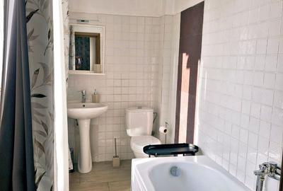 Apartament 2 camere| Bd. Dacia | Clădire Interbelică | Renovat premium - 4