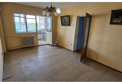 Apartament 2 camere, Titan necesita renovare - 1