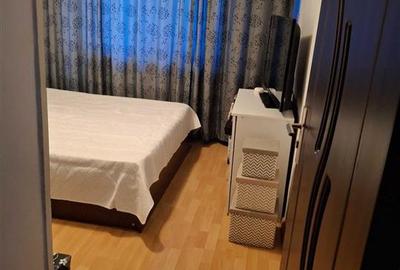 Apartament cu 2 camere decomandat, mobilat în Dacia