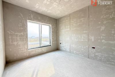 Duplex cu 4 camere de vanzare si teren de 335 mp - zona Sacalaz - 19