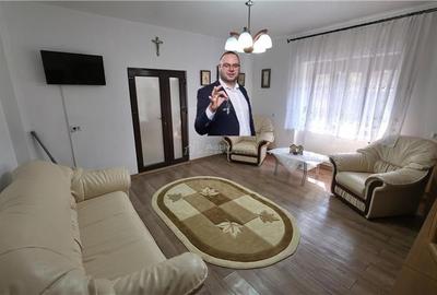 Casă individuală cu 8 camere în Vest