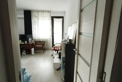 Apartament cu 2 camere decomandat, mobilat în Bucium